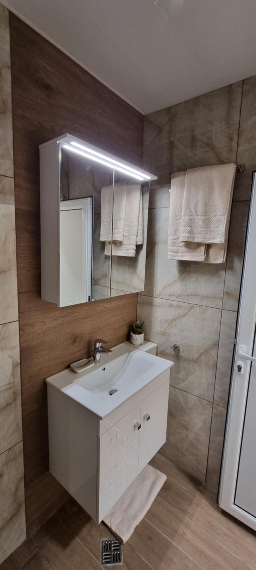Central Luxe Apartament Mimoza Warna Exterior foto